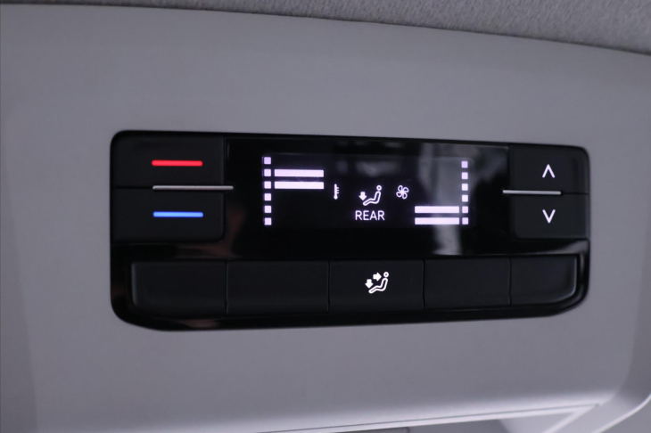 Volkswagen Transporter 2,0 TDI 81kW Klima 9-Míst DPH