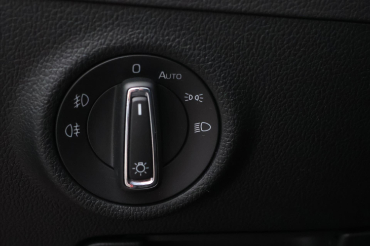 Škoda Superb 2,0 TDI 147kW DSG CZ Sportline DPH