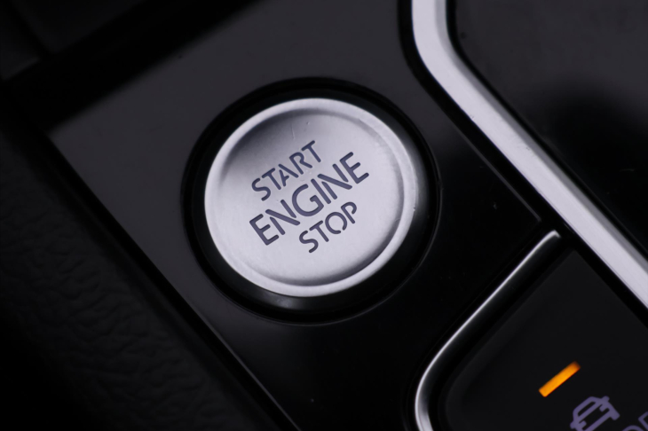 Volkswagen Passat 2,0 TDI 140kW R-Line DSG