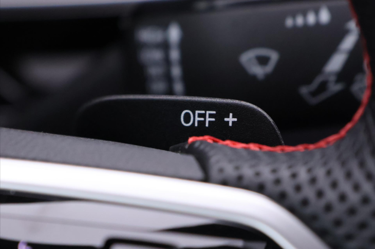 Volkswagen Polo 2,0 TSI GTI DSG Virtual DPH