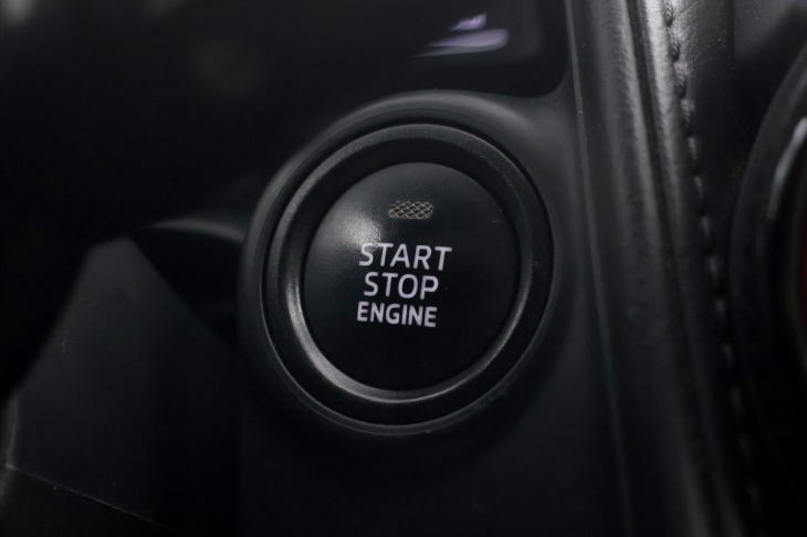 Mazda CX-3 1,5 Skyactiv-D 77kW AWD Revolution