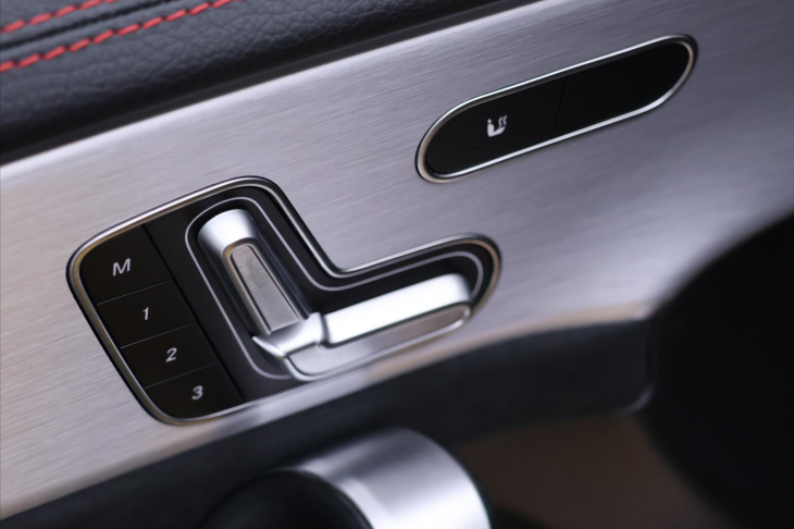 Mercedes-Benz CLA 2,0 220d 140kW AMG CZ DPH