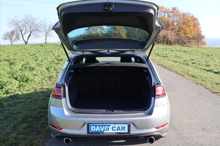 Volkswagen Golf 2,0 GTI 180kW DSG Performance