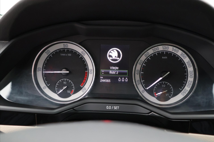 Škoda Superb 2,0 TDI 140kW DSG 4x4 CZ L&K