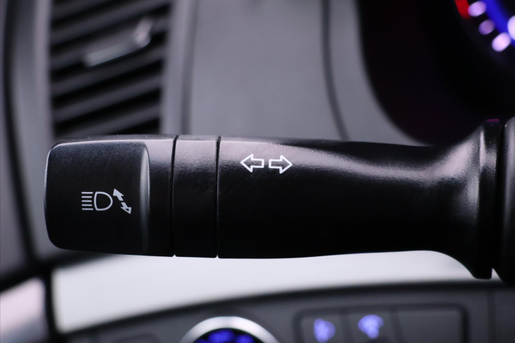 Hyundai i40 1,7 CRDI 104kW Navi Xenon CZ