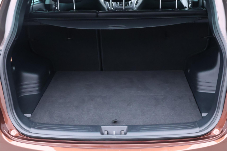 Hyundai ix35 1,6 GDI 99KW TRIKOLOR KLIMA