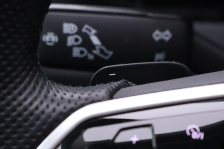 Volkswagen Arteon Shooting Brake 2,0 TDI DSG Elegance CZ DPH