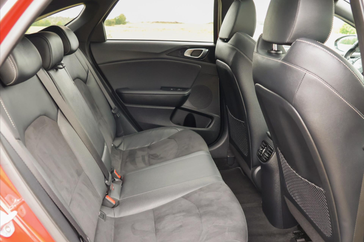 Kia ProCeed 1,6 CRDI GT-Line Aut. LED Kůže