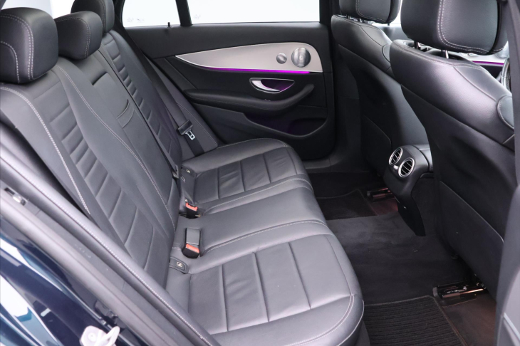 Mercedes-Benz Třídy E 3,0 350d 190kW LED Virtuál