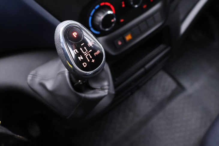 Iveco Daily 2,3 HPT Hi-Matic Maxi DPH