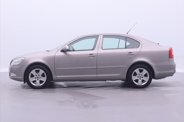 Škoda Octavia 1,4 TSI DSG Elegance Serv. kn