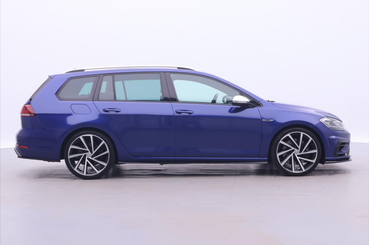 Volkswagen Golf 2,0 TSI R 228kW 4M DSG Virtual