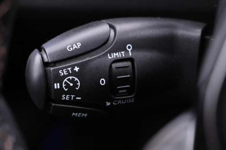 Peugeot 5008 2,0 HDI 133kW Aut. GT line CZ