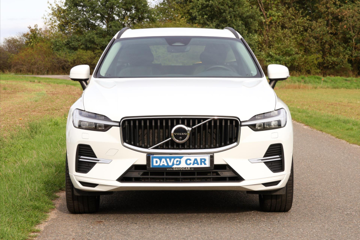 Volvo XC60 2,0 B5 183kW AWD Summum DPH