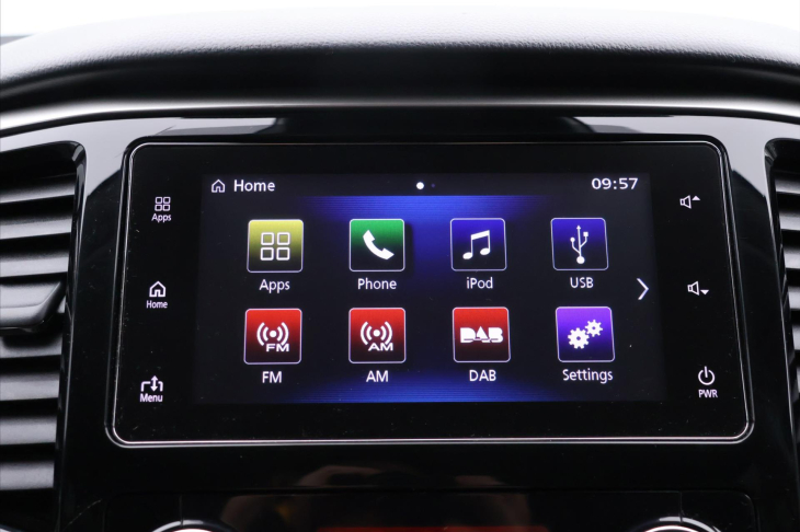 Mitsubishi L200 2,2 DI-D 110kW Aut. 4x4 CZ DPH