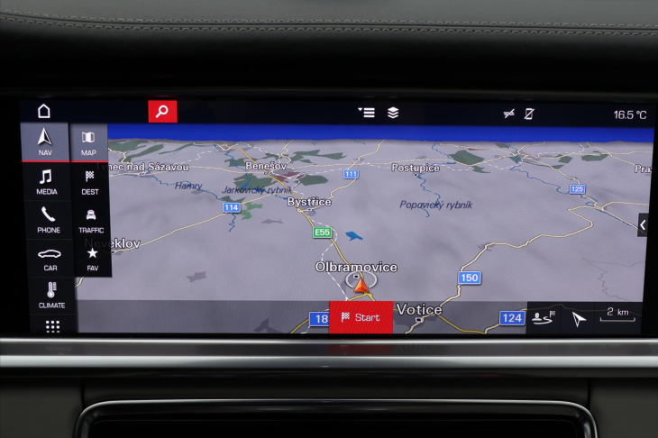 Porsche Panamera 4,0 V8 310kW Chrono Bose CZ 4S