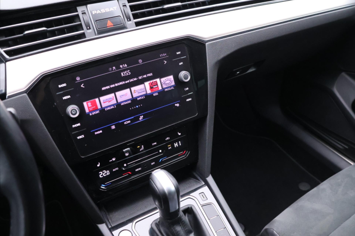 Volkswagen Passat 2,0 TDI 110kW DSG Elegance DPH