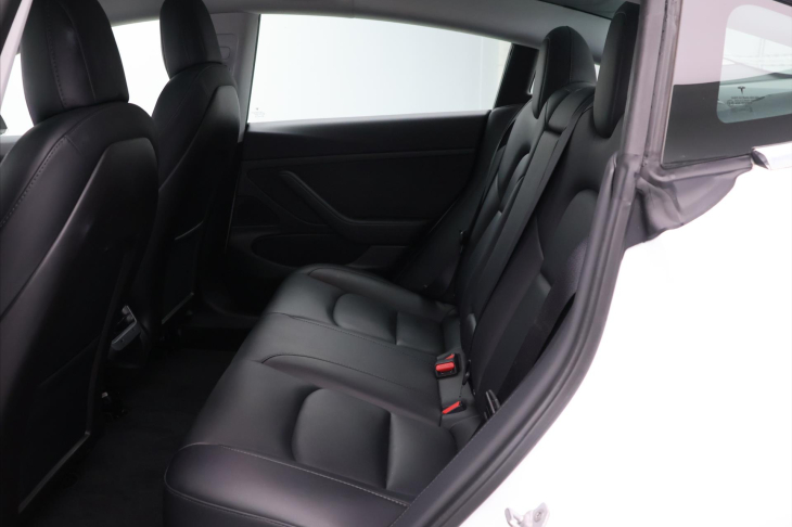 Tesla Model 3 239kW SR+ SOH 86,8%