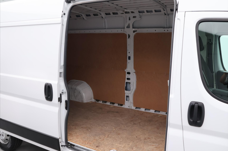 Peugeot Boxer 2,2 HDI 103 KW L3H2 DPH CZ 1.Maj.