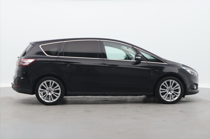 Ford S-MAX 2.0 TDCI 110kW Titanium 7-Míst