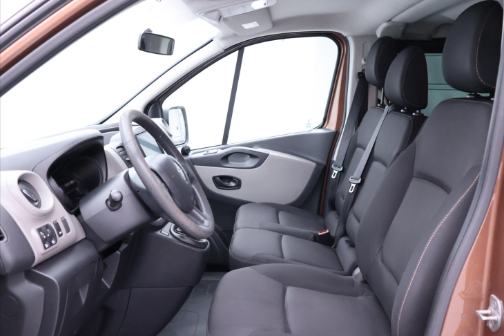 Renault Trafic 1,6 dCi 85kW Business Passenger CZ