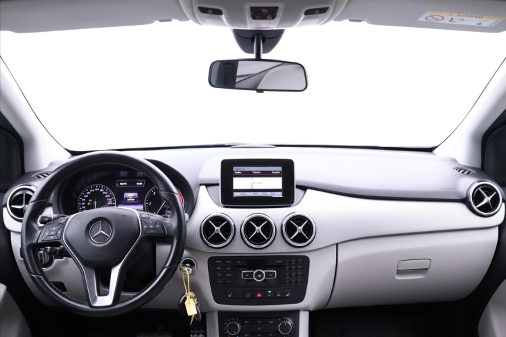 Mercedes-Benz Třídy B 1,8 180CDI Aut. Kůže CZ
