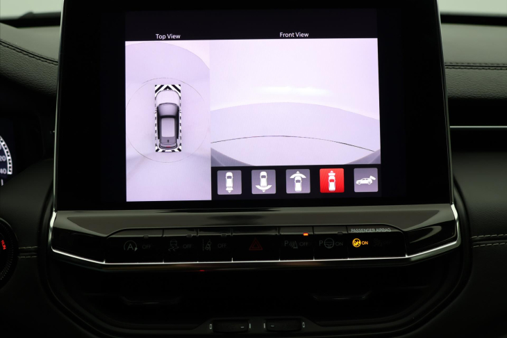 Jeep Compass 1,3 T-GDI Aut. Limited DPH 1.Maj