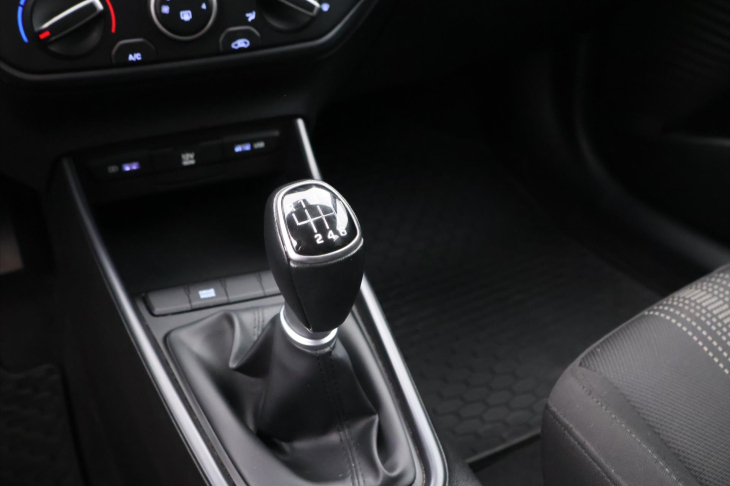 Hyundai i20 1,0 T-GDI 73kW Comfort Club CZ DPH