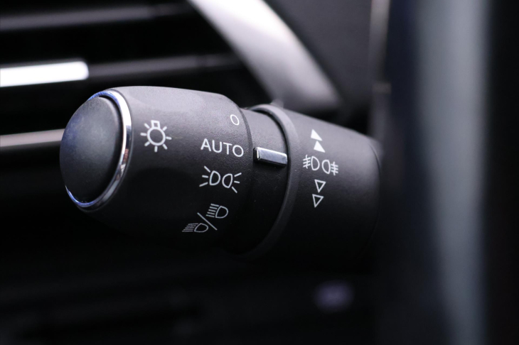 Peugeot 5008 1,6 i 133 kW GT-Line CZ 7-Míst