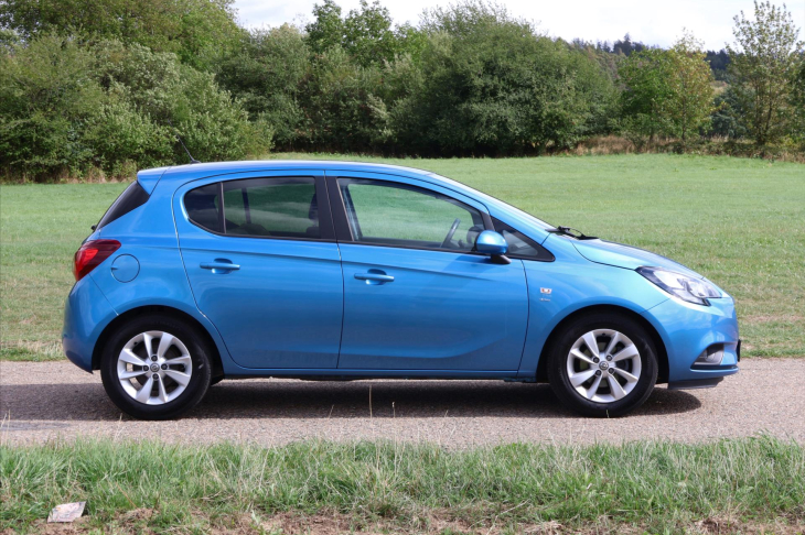 Opel Corsa 1,2 i 51kW Sport Klima CZ