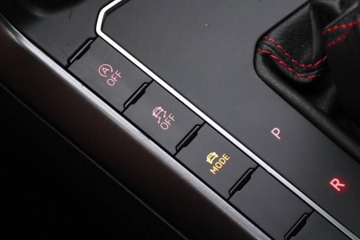 Volkswagen Polo 2,0 TSI GTI 147kW DSG LED Beats