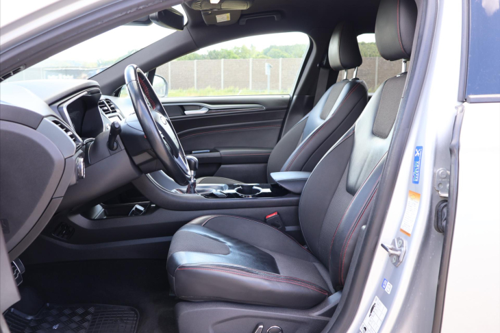 Ford Mondeo 2,0 TDCI 132kW ST LINE