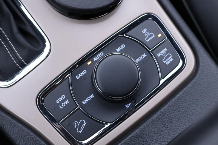 Jeep Grand Cherokee 3,0 CRD 184kW AWD Overland