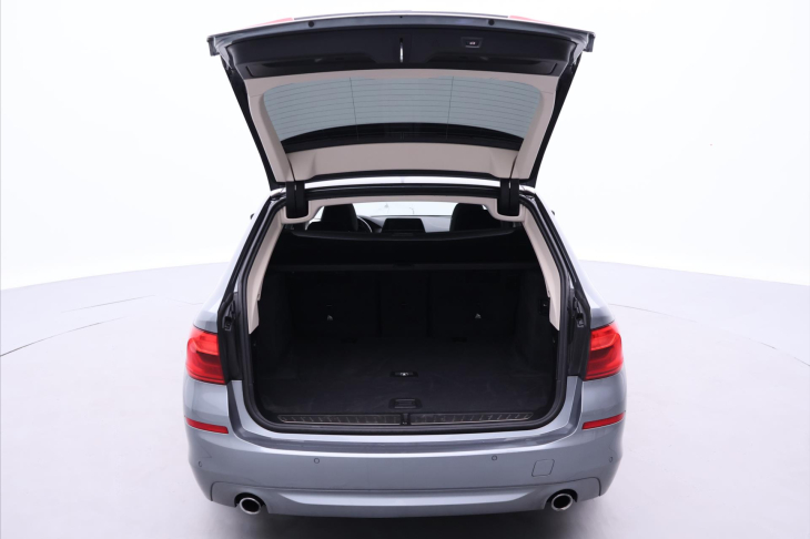 BMW Řada 5 3,0 530d Xdrive 195kW Aut.