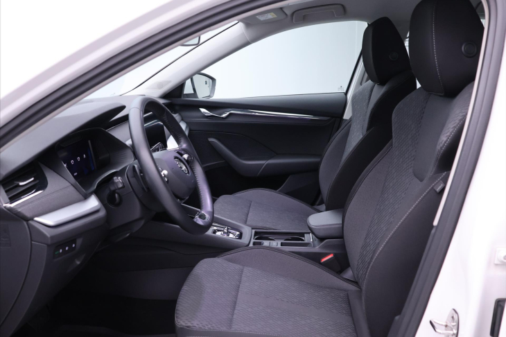 Škoda Octavia 2,0 TDI 110 kW SportLine CZ DPH