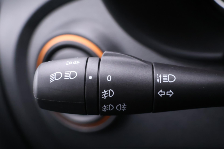 Dacia Lodgy 1,6 SCe 75kW CZ Stepway 7-Míst