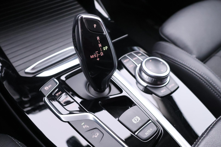 BMW X3 2,0 20d xDrive140kW Aut. CZ