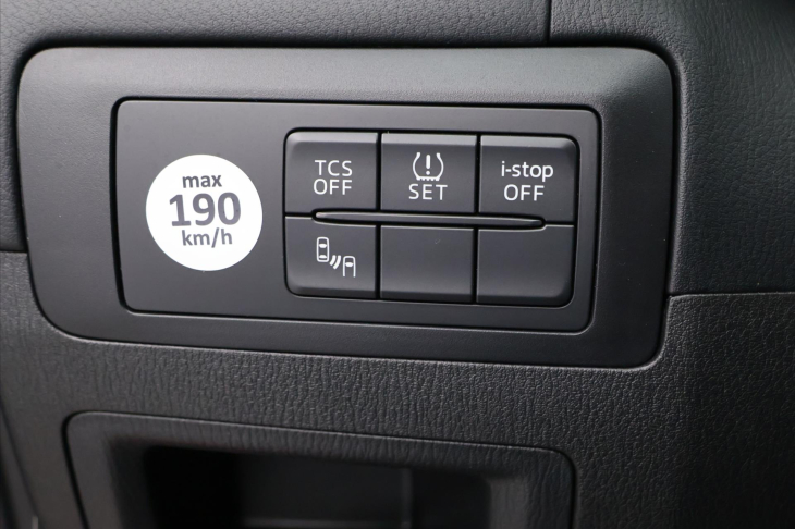 Mazda CX-5 2,2 SkyActiv-D 110kW AT Challenge