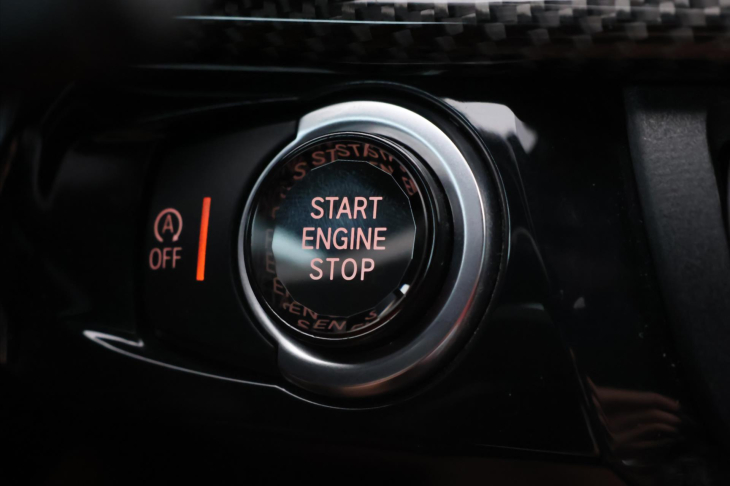 BMW X6 4,4 423kW xDrive Aut.klima CZ M