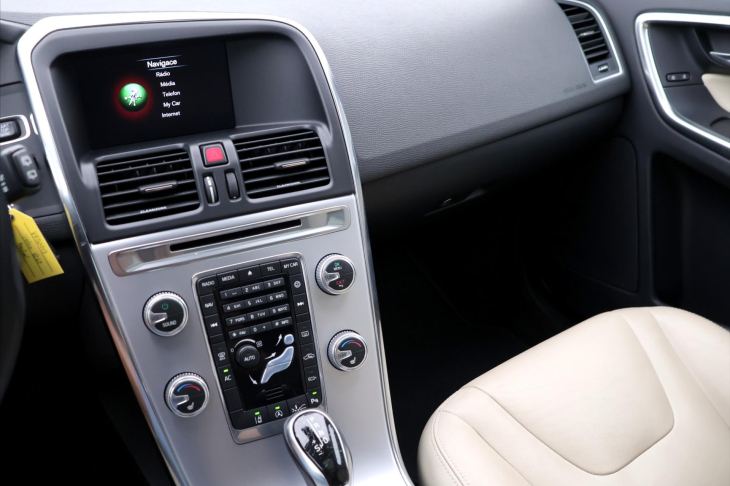 Volvo XC60 2,0 D3 110kW Aut. Momentum