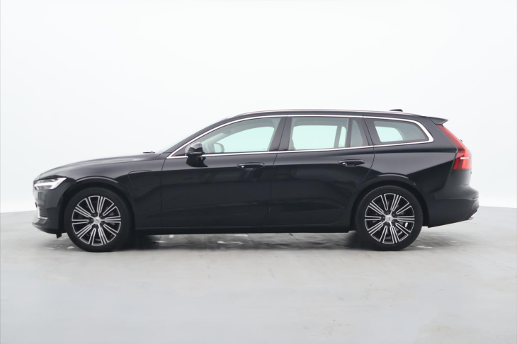 Volvo V60 2,0 T6 186kW 4x4 MomentumPro