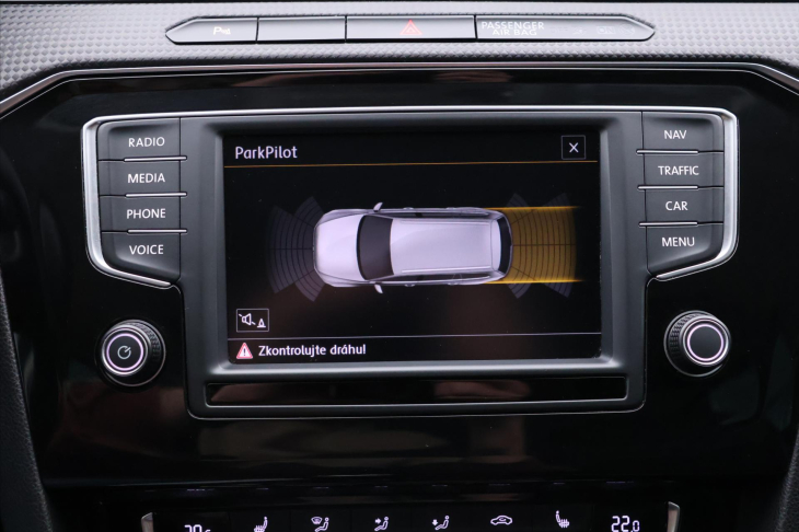 Volkswagen Passat 2,0 TDI 110kW Highline LED CZ