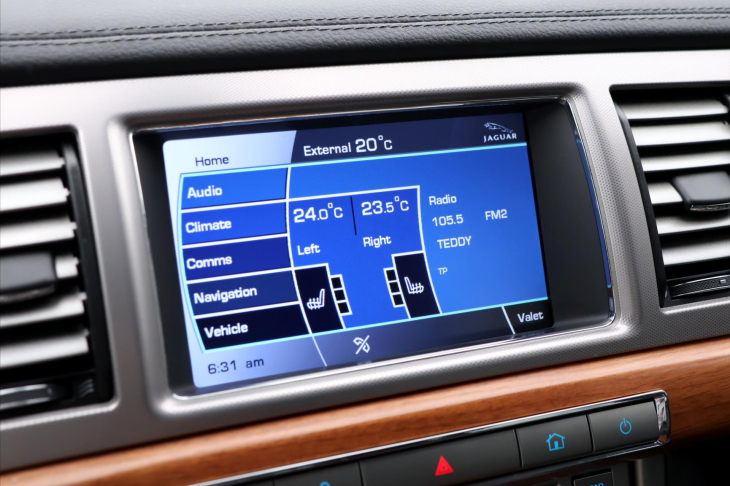 Jaguar XF 3,0 D 155kW Luxury