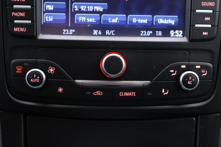 Ford Galaxy 2,0 TDCI 120kW Navi 7-Míst