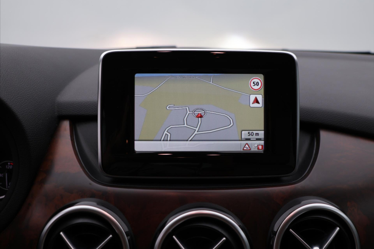 Mercedes-Benz Třídy B 1,5 180CDI 80kW Bi-Xenon Kůže