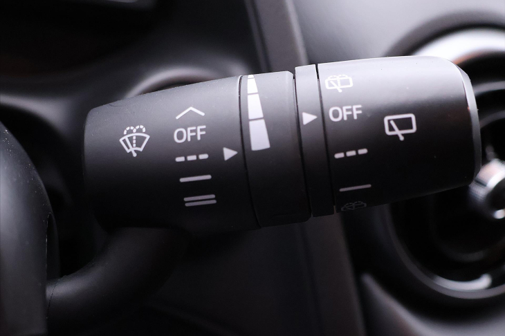 Mazda CX-3 2,0 Skyactive-G121 Revolution