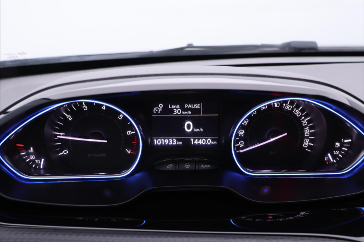 Peugeot 2008 1,2 PureTech 81kW Crossway