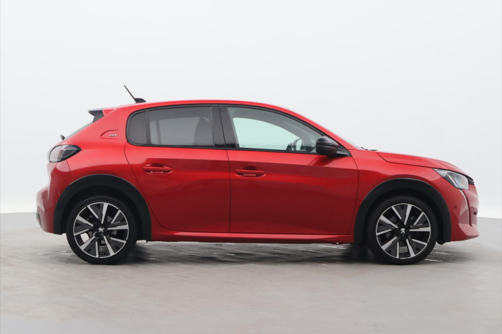 Peugeot 208 1,2 PureTech 74kW GT DPH