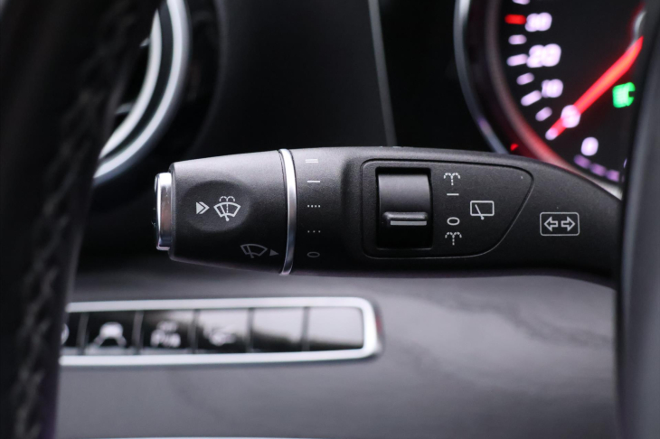 Mercedes-Benz Třídy E 2,0 250 AMG CZ 360° Kamera