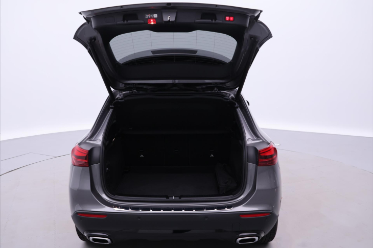 Mercedes-Benz GLA 2,0 250 4Matic A8 165kW